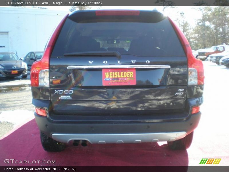 Magic Blue Metallic / Off Black 2010 Volvo XC90 3.2 AWD