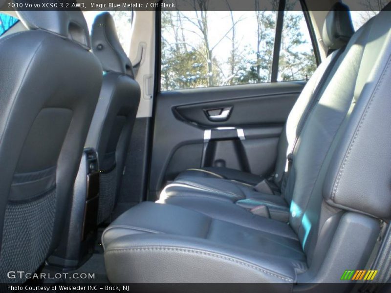 Magic Blue Metallic / Off Black 2010 Volvo XC90 3.2 AWD