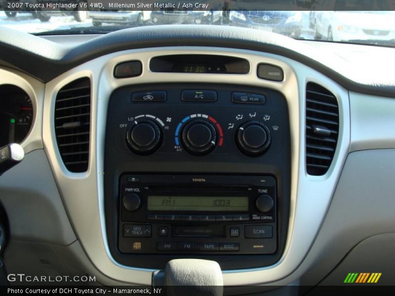 Millenium Silver Metallic / Ash Gray 2007 Toyota Highlander V6 4WD