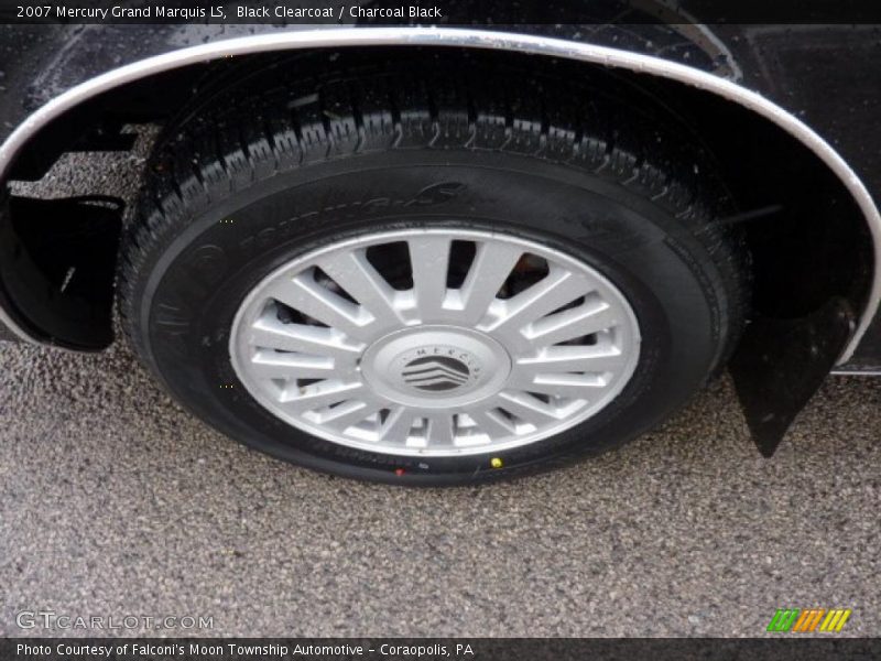 Black Clearcoat / Charcoal Black 2007 Mercury Grand Marquis LS