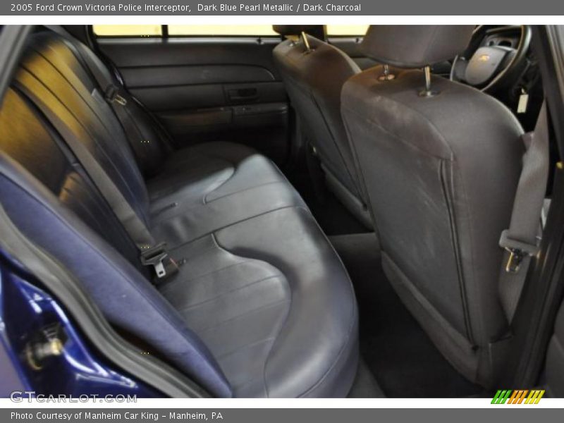 Dark Blue Pearl Metallic / Dark Charcoal 2005 Ford Crown Victoria Police Interceptor