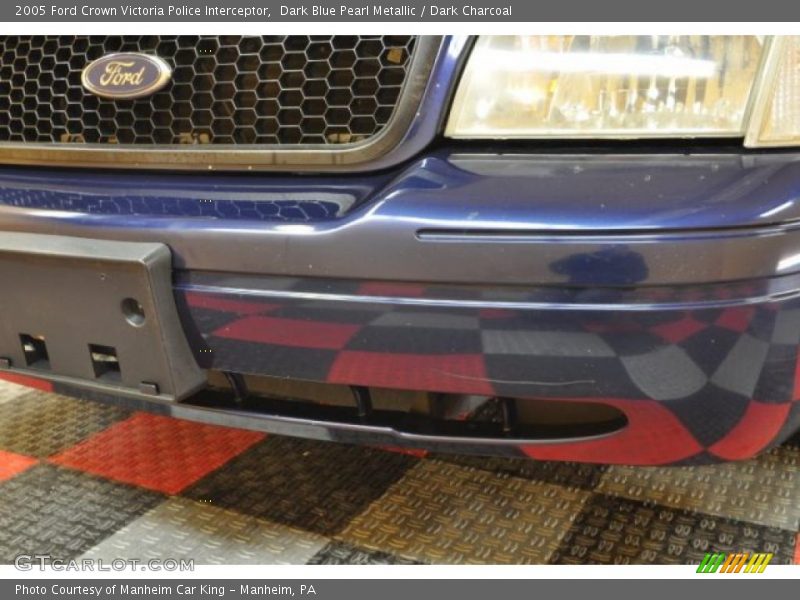 Dark Blue Pearl Metallic / Dark Charcoal 2005 Ford Crown Victoria Police Interceptor