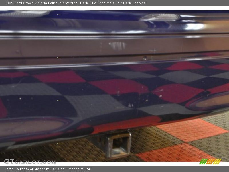 Dark Blue Pearl Metallic / Dark Charcoal 2005 Ford Crown Victoria Police Interceptor