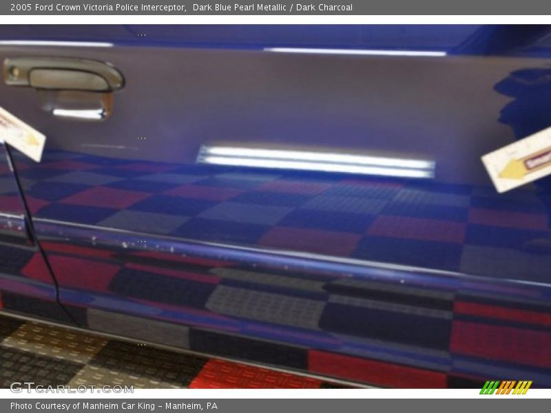Dark Blue Pearl Metallic / Dark Charcoal 2005 Ford Crown Victoria Police Interceptor