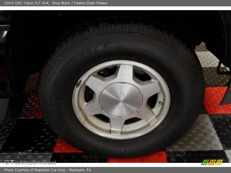  2004 Yukon SLT 4x4 Wheel