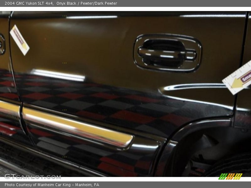 Onyx Black / Pewter/Dark Pewter 2004 GMC Yukon SLT 4x4