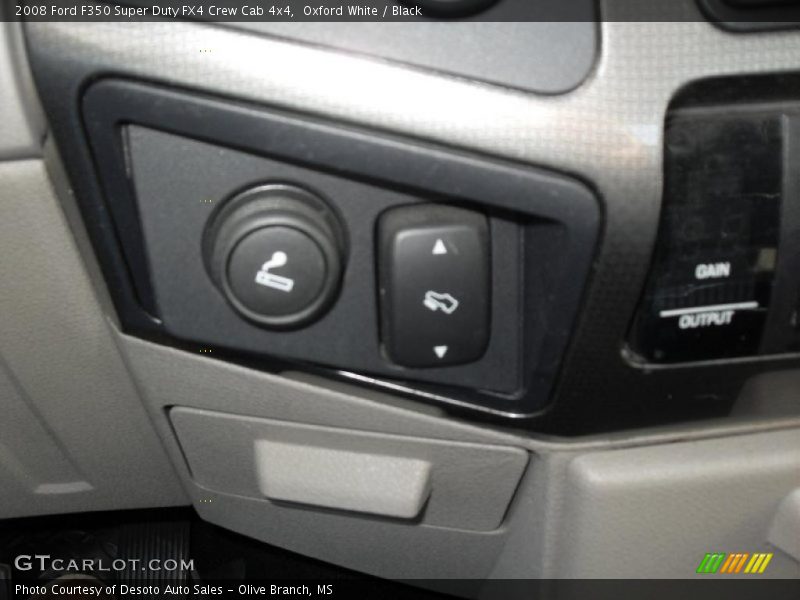 Oxford White / Black 2008 Ford F350 Super Duty FX4 Crew Cab 4x4