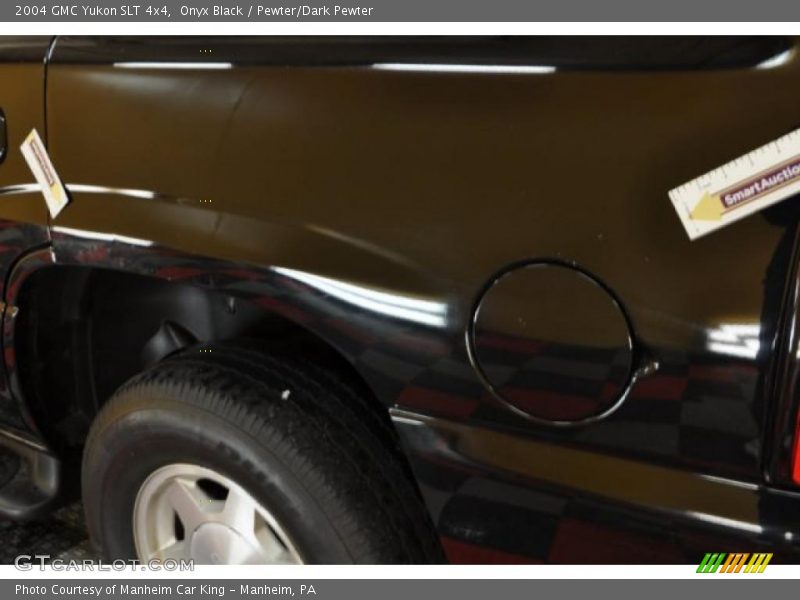 Onyx Black / Pewter/Dark Pewter 2004 GMC Yukon SLT 4x4