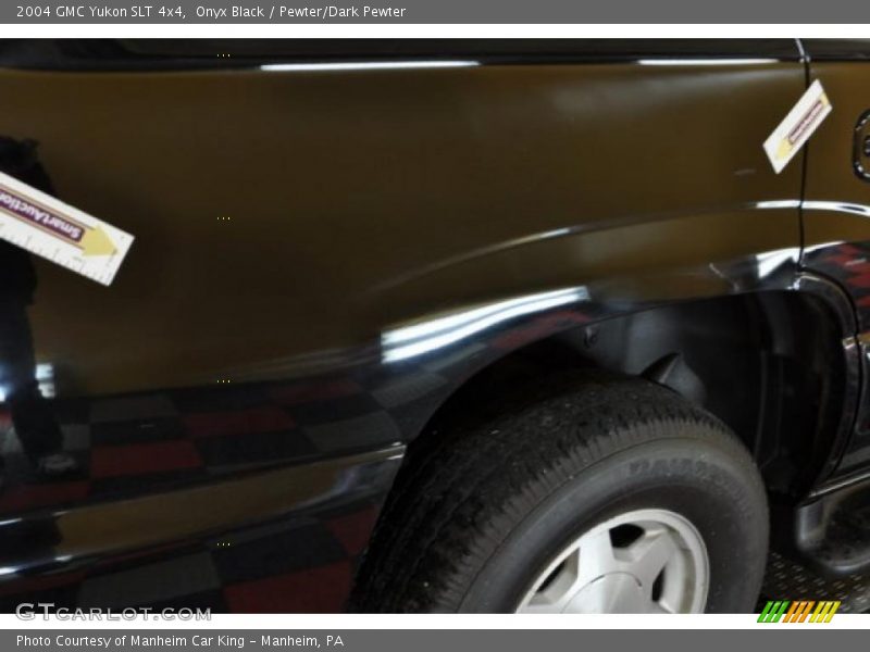 Onyx Black / Pewter/Dark Pewter 2004 GMC Yukon SLT 4x4