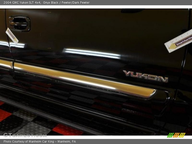 Onyx Black / Pewter/Dark Pewter 2004 GMC Yukon SLT 4x4