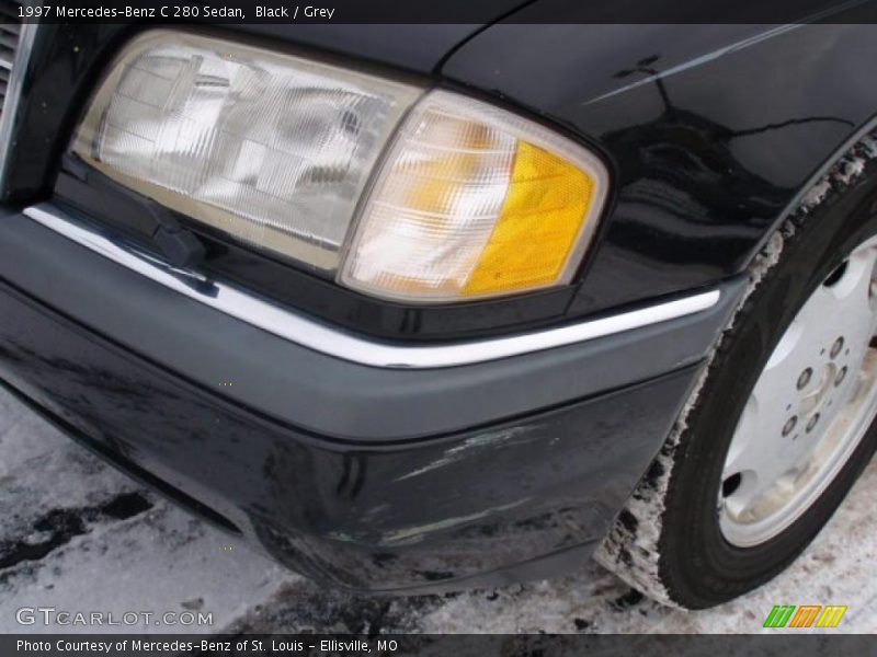 Black / Grey 1997 Mercedes-Benz C 280 Sedan