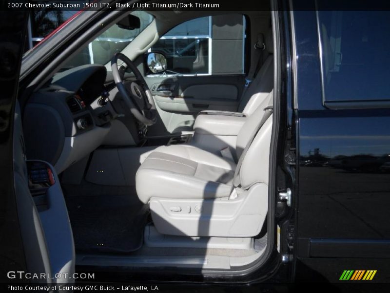 Black / Light Titanium/Dark Titanium 2007 Chevrolet Suburban 1500 LTZ