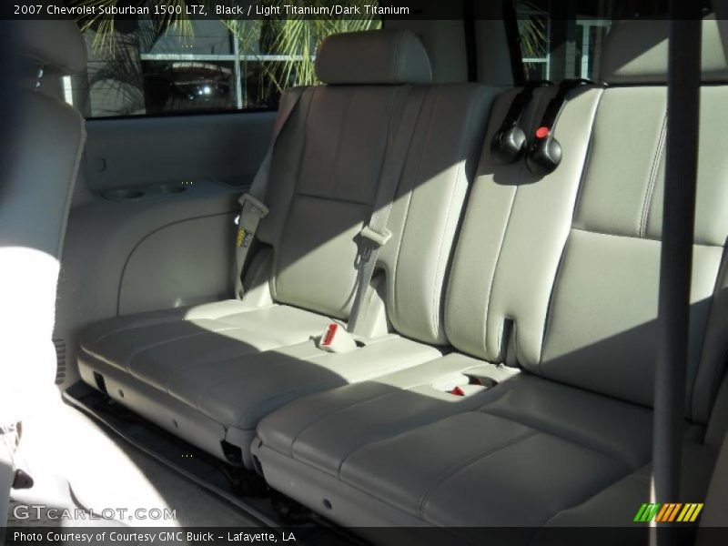 Black / Light Titanium/Dark Titanium 2007 Chevrolet Suburban 1500 LTZ