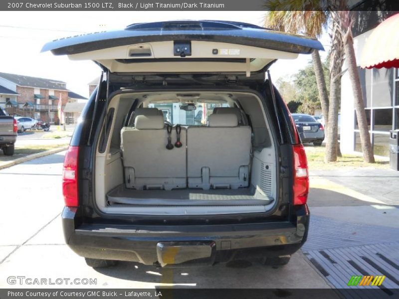 Black / Light Titanium/Dark Titanium 2007 Chevrolet Suburban 1500 LTZ