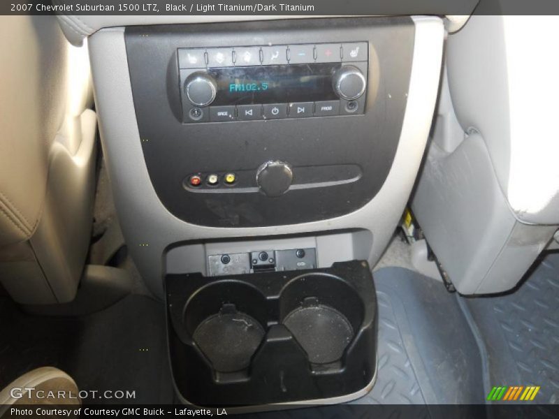 Black / Light Titanium/Dark Titanium 2007 Chevrolet Suburban 1500 LTZ