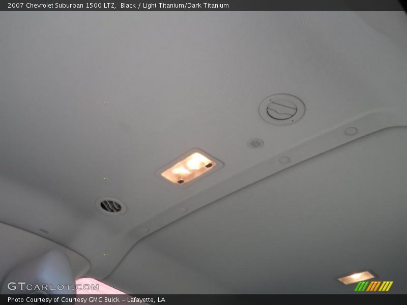 Black / Light Titanium/Dark Titanium 2007 Chevrolet Suburban 1500 LTZ