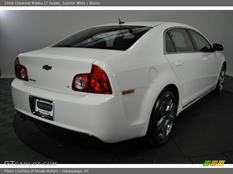 Summit White / Ebony 2009 Chevrolet Malibu LT Sedan