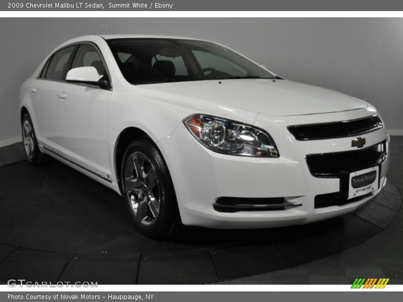 Summit White / Ebony 2009 Chevrolet Malibu LT Sedan