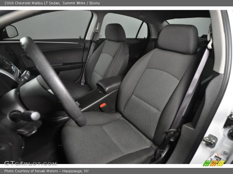 Summit White / Ebony 2009 Chevrolet Malibu LT Sedan