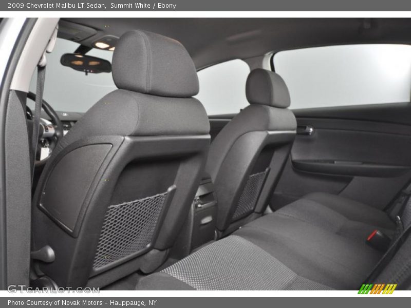 Summit White / Ebony 2009 Chevrolet Malibu LT Sedan