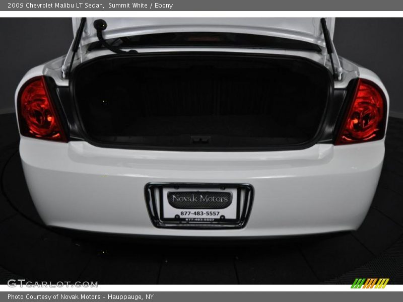 Summit White / Ebony 2009 Chevrolet Malibu LT Sedan