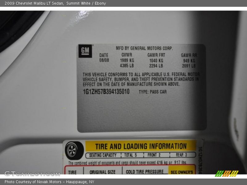 Summit White / Ebony 2009 Chevrolet Malibu LT Sedan