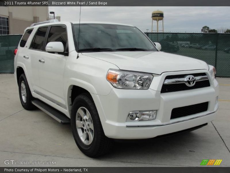 Blizzard White Pearl / Sand Beige 2011 Toyota 4Runner SR5