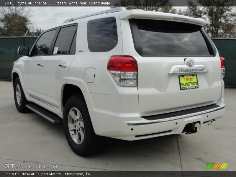 Blizzard White Pearl / Sand Beige 2011 Toyota 4Runner SR5
