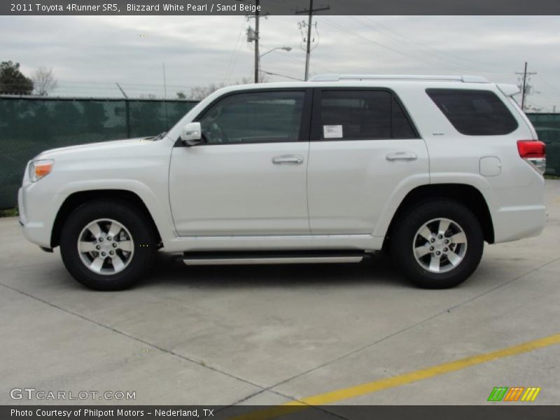 Blizzard White Pearl / Sand Beige 2011 Toyota 4Runner SR5