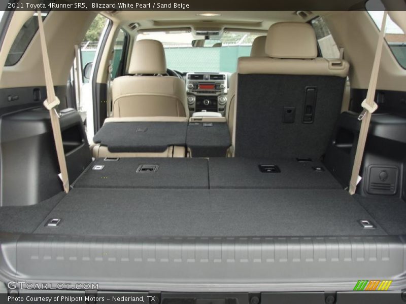 Blizzard White Pearl / Sand Beige 2011 Toyota 4Runner SR5