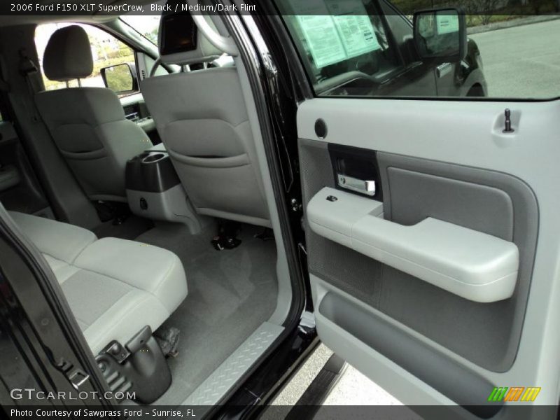 Black / Medium/Dark Flint 2006 Ford F150 XLT SuperCrew