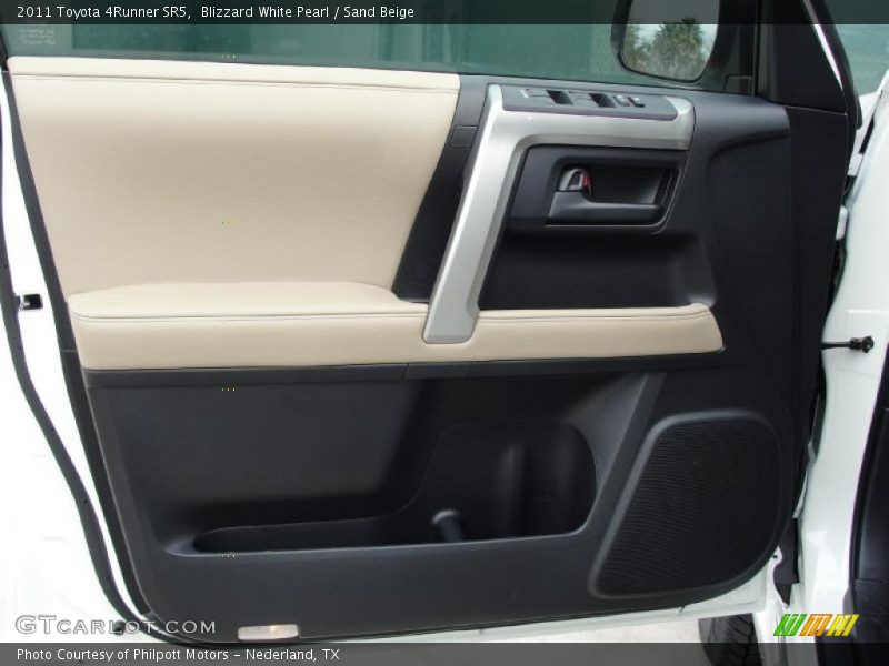 Blizzard White Pearl / Sand Beige 2011 Toyota 4Runner SR5