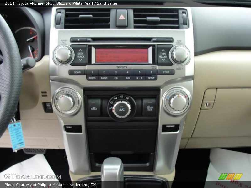 Blizzard White Pearl / Sand Beige 2011 Toyota 4Runner SR5