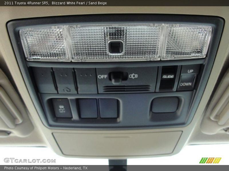Blizzard White Pearl / Sand Beige 2011 Toyota 4Runner SR5