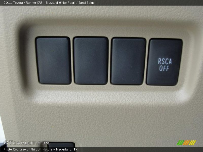 Blizzard White Pearl / Sand Beige 2011 Toyota 4Runner SR5