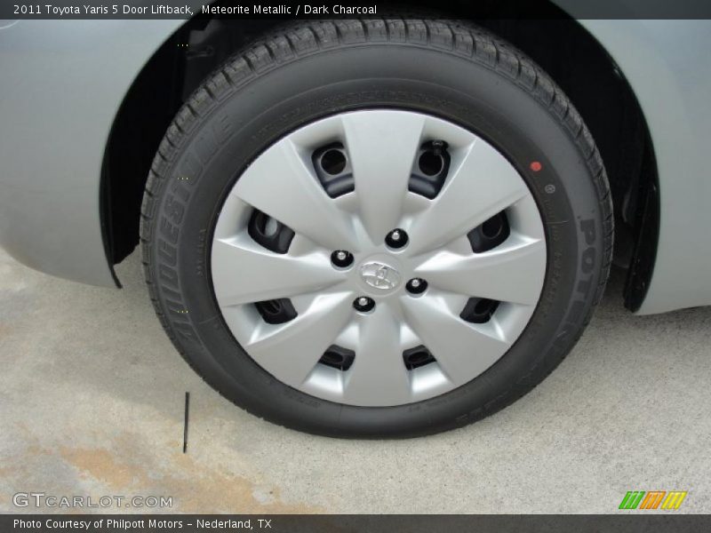  2011 Yaris 5 Door Liftback Wheel