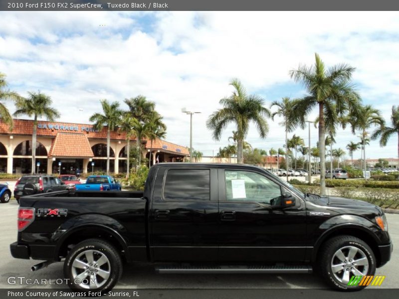 Tuxedo Black / Black 2010 Ford F150 FX2 SuperCrew