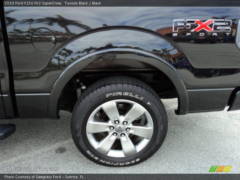 Tuxedo Black / Black 2010 Ford F150 FX2 SuperCrew