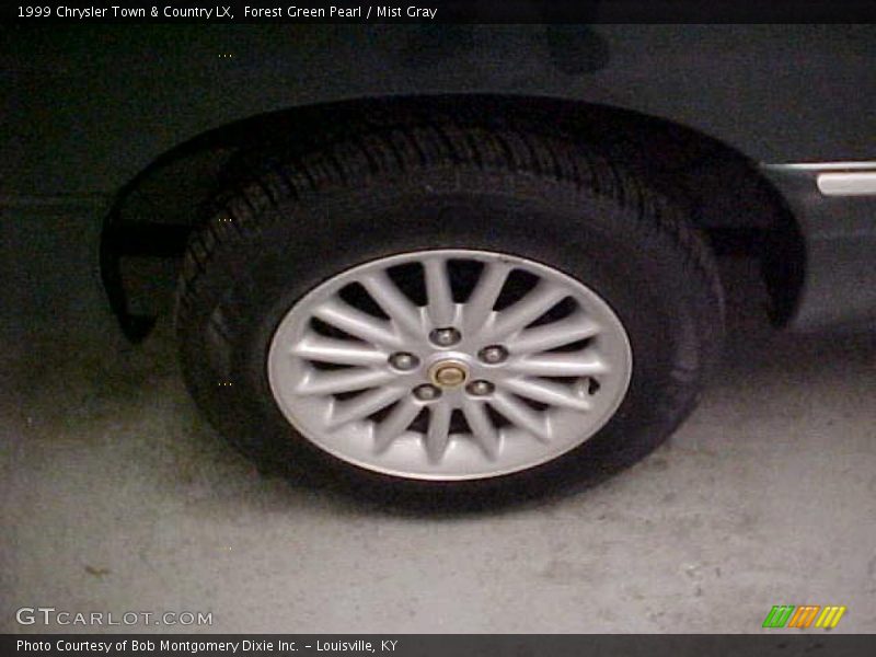  1999 Town & Country LX Wheel