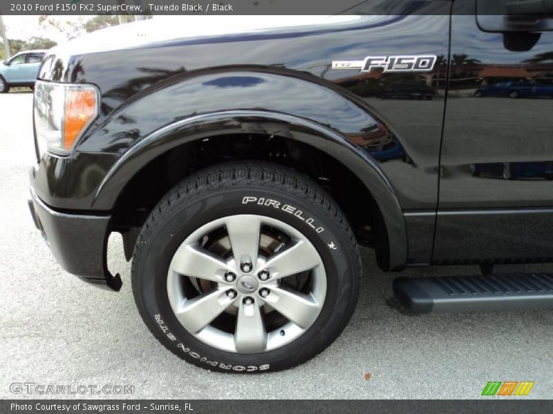 Tuxedo Black / Black 2010 Ford F150 FX2 SuperCrew