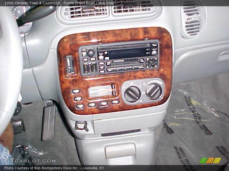 Forest Green Pearl / Mist Gray 1999 Chrysler Town & Country LX