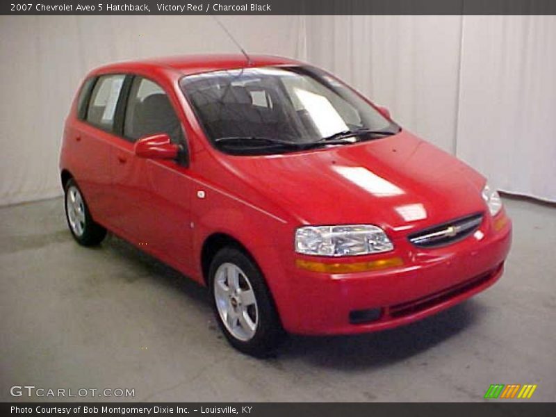 Victory Red / Charcoal Black 2007 Chevrolet Aveo 5 Hatchback