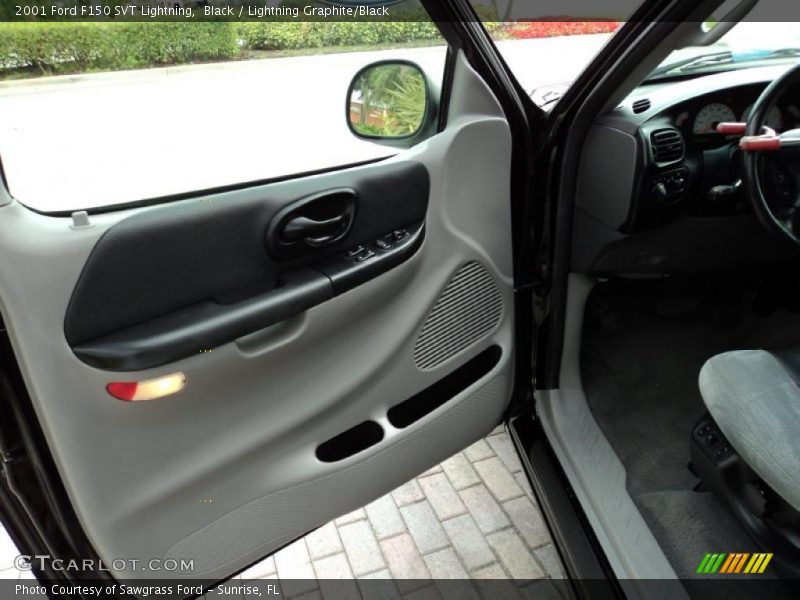Door Panel of 2001 F150 SVT Lightning
