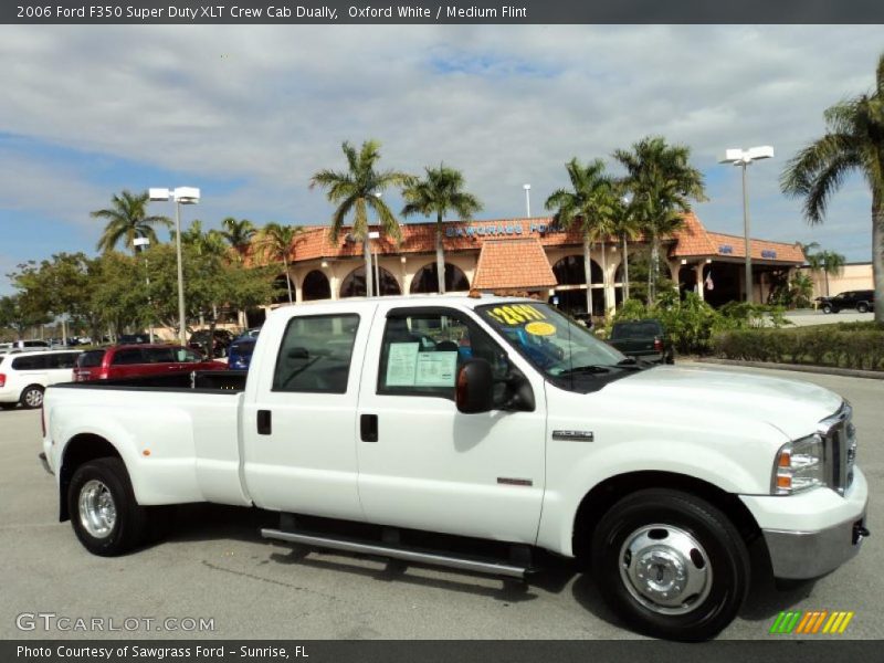 Oxford White / Medium Flint 2006 Ford F350 Super Duty XLT Crew Cab Dually