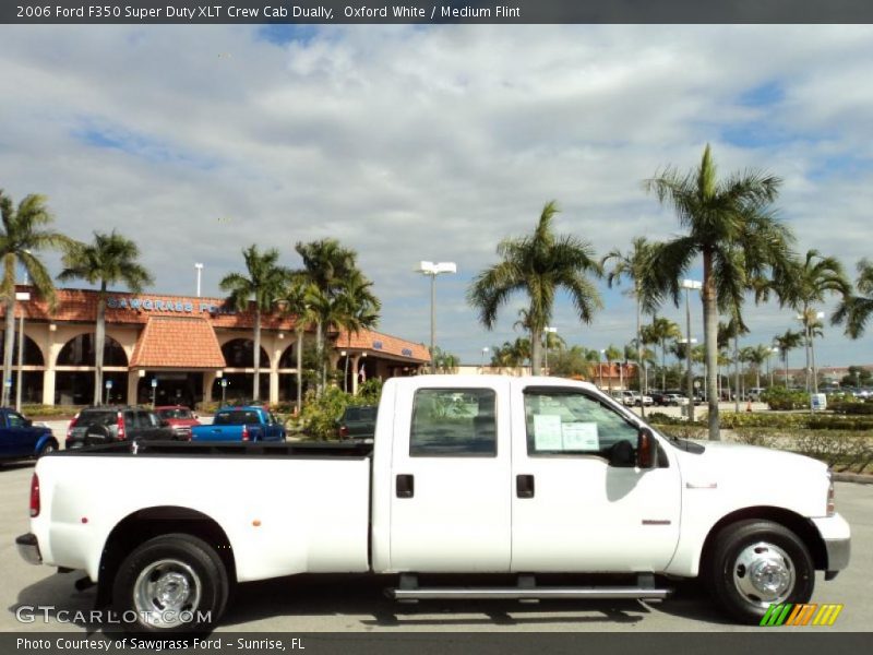 Oxford White / Medium Flint 2006 Ford F350 Super Duty XLT Crew Cab Dually