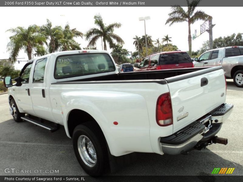 Oxford White / Medium Flint 2006 Ford F350 Super Duty XLT Crew Cab Dually