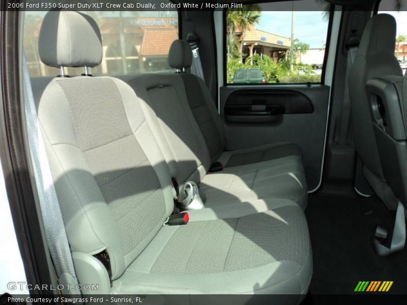 Oxford White / Medium Flint 2006 Ford F350 Super Duty XLT Crew Cab Dually
