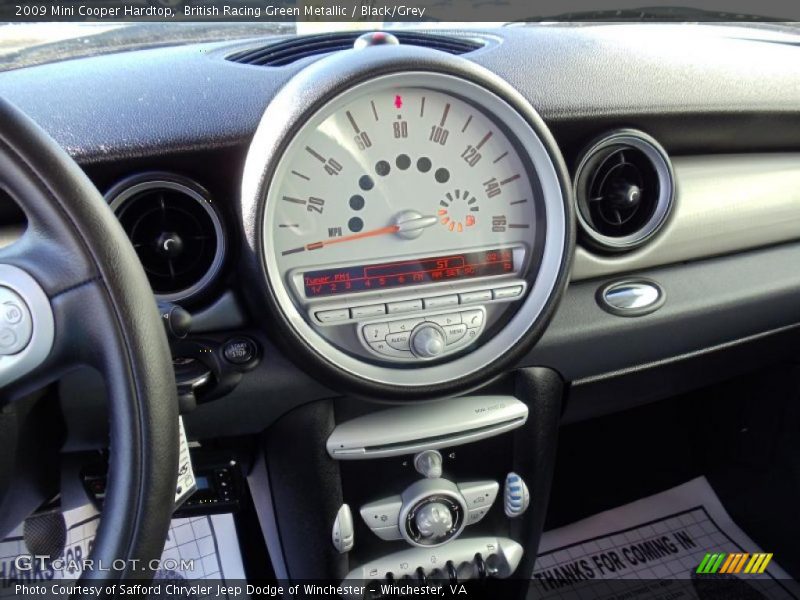 British Racing Green Metallic / Black/Grey 2009 Mini Cooper Hardtop