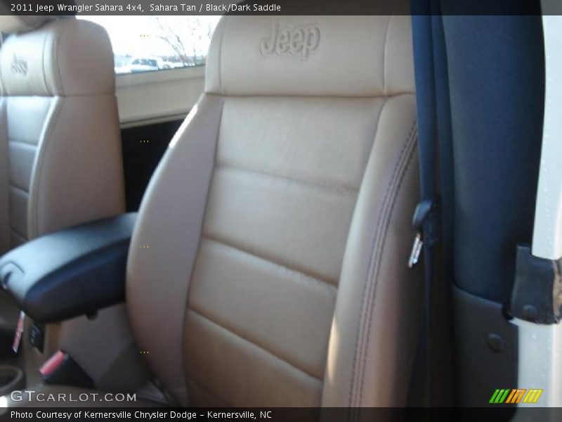 Sahara Tan / Black/Dark Saddle 2011 Jeep Wrangler Sahara 4x4