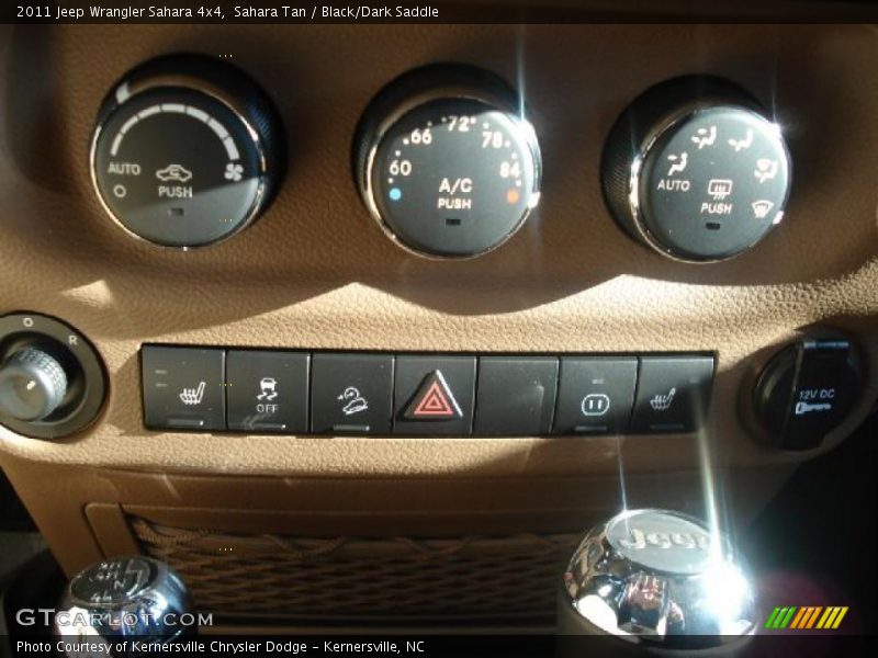 Sahara Tan / Black/Dark Saddle 2011 Jeep Wrangler Sahara 4x4